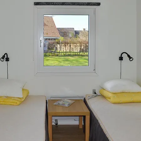 2 Bedroom Lovely In בית נופש