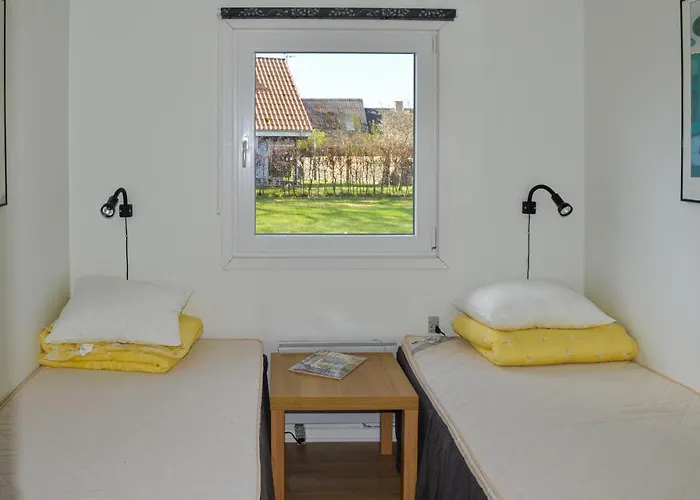 2 Bedroom Lovely In בית נופש