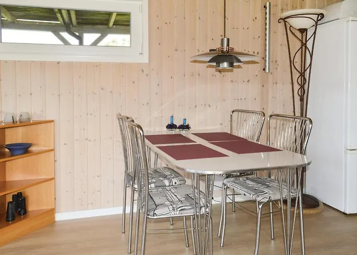 2 Bedroom Lovely In * Hadsund